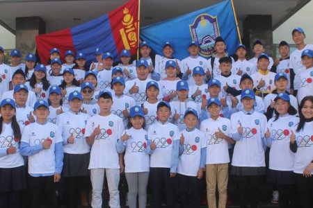 Хүүхдийн спортын их наадамд оролцогч баг, тамирчдыг хүлээн авч уулзлаа