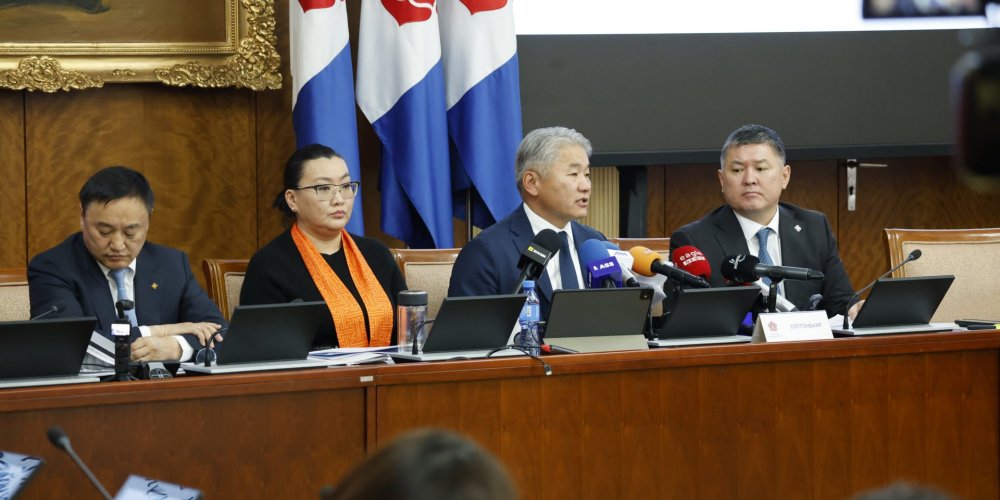 Монгол Улс болон ЕАЭЗХ-ны худалдааны түр хэлэлцээрийг соёрхон батлах тухай хуулийн төслийг намын бүлгүүдэд танилцуулав