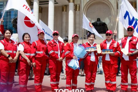 Петровис Группийн салбар компаниуд ТОП-100 аж ахуйн нэгжид дахин шалгарлаа