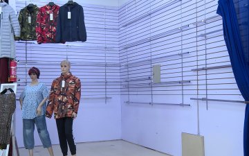 Лангуу түрээслэгчдийн орлого хамгийн багадаа 50 хүртэлх хувиар буурчээ