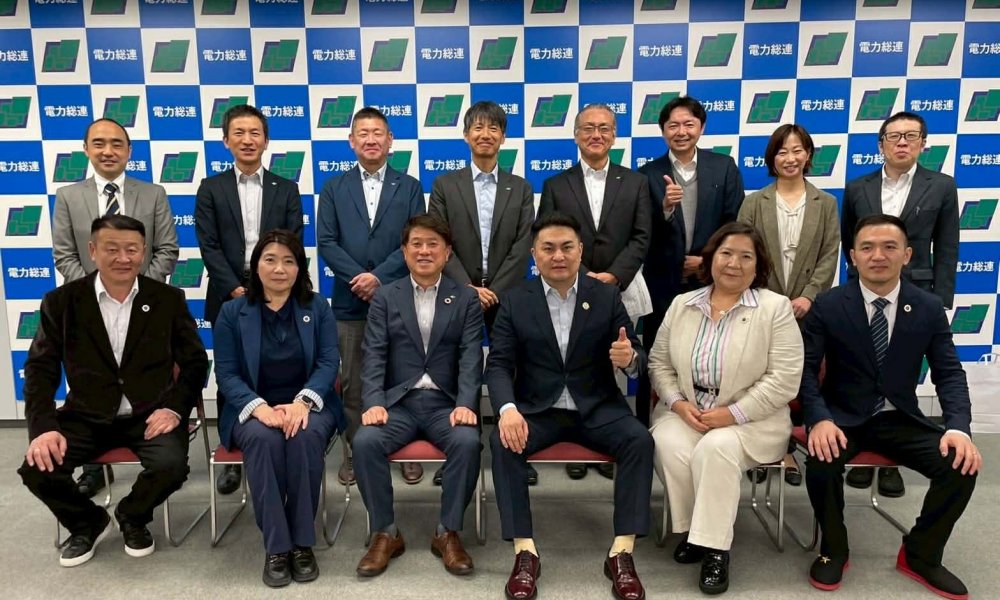 ДЭНРЁКҮСООРЭНИЙ УРИЛГААР САЛБАРЫН ҮЭ-ИЙН ХОЛБООНЫ ТӨЛӨӨЛӨГЧИД ЯПОН УЛСАД АЖИЛЛААД ИРЛЭЭ