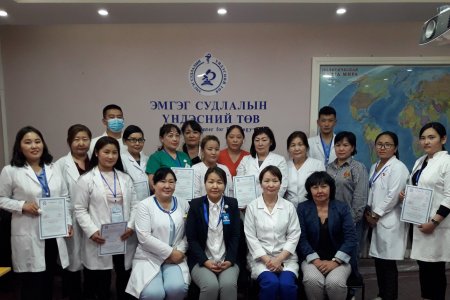 Улаанбаатар хот дахь эд, эсийн лабораторийн техникч нарын ажлын байрны давтан сургалт боллоо