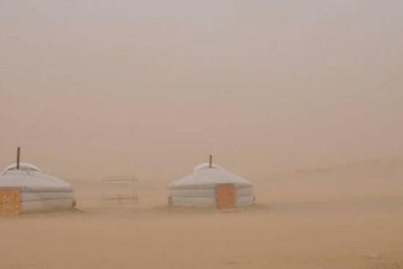 Говь, тал, хээрийн нутгаар салхи шуургатай