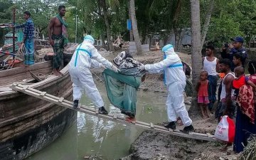 Энэтхэг болон Бангладешт хар салхины улмаас 15 хүн амь үрэгджээ.