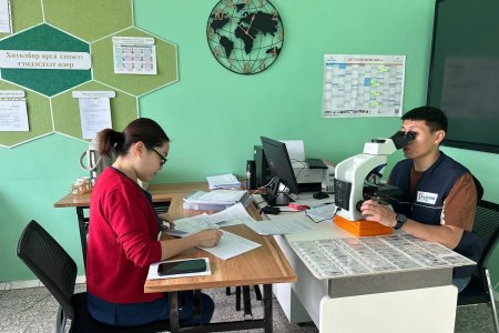 Алтанбулаг сумын эрүүл мэндийн төвд Умайн хүзүүний хорт хавдрын эрт илрүүлэг, үзлэг, шинжилгээ хийгдлээ. 2025.11.19 өдөр 