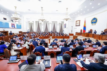 “Монгол Улсын хөгжлийн 2027 оны төлөвлөгөө батлах тухай” УИХ-ын тогтоолын төслийг дэмжлээ