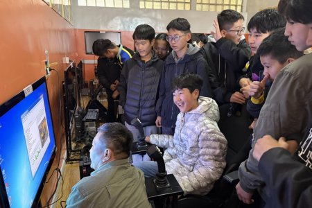 Мэргэжлийн Боловсролын Сургуулийн үйл ажиллагааг танилцууллаа.