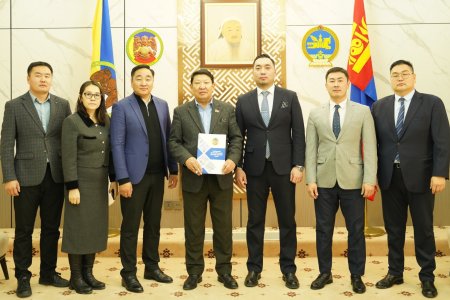 2026 оны төсвийн төслөө өргөн барилаа