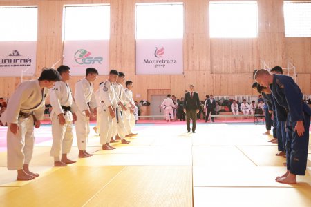 Дөрвөн хотын жүдо бөхийн тамирчдын нөхөрсөг тэмцээн эхлэв