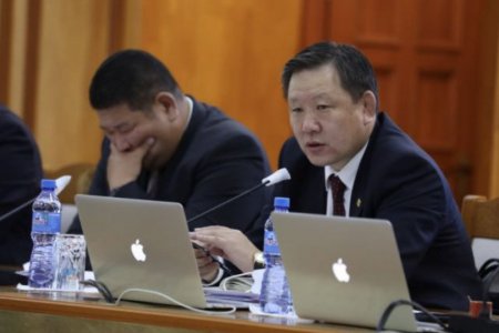 Боомтуудаар өдөрт дунджаар 40 гаруй тээврийн хэрэгсэл нэвтэрч байна