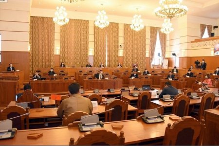 УИХ-ын гишүүд таван танхимаас чуулганы нээлтэд цахимаар оролцов