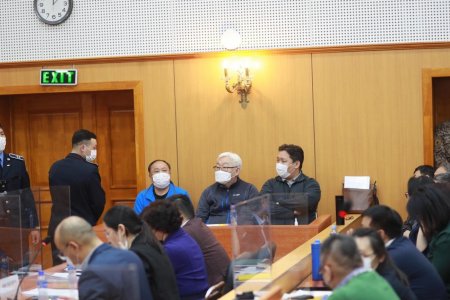 Э.Бат-Үүлд холбогдох хэргийг прокурорт шилжүүлж, батлан даалтад гаргалаа