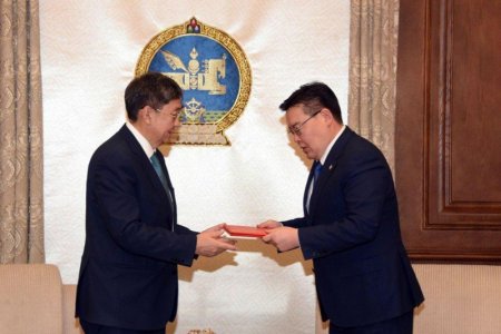 Хууль, Улсын Их Хурлын тогтоолын төслүүд өргөн барилаа