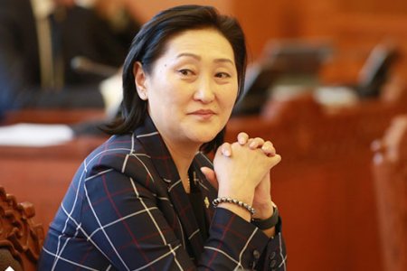 Ц.Цогзолмаа: Сурагчдыг 12-р сарын 25-наас хоёрдугаар сарын 1-нийг хүртэл амраах шийдвэрийг гаргасан