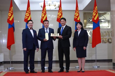 ТОП-100 аж ахуйн нэгжийг “Эрдэнэт үйлдвэр” ХХК тэргүүллээ