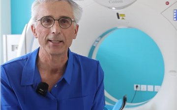 40 жилийн туршлагатай Германы их эмч Өмнөговь аймагт ажиллаж байна