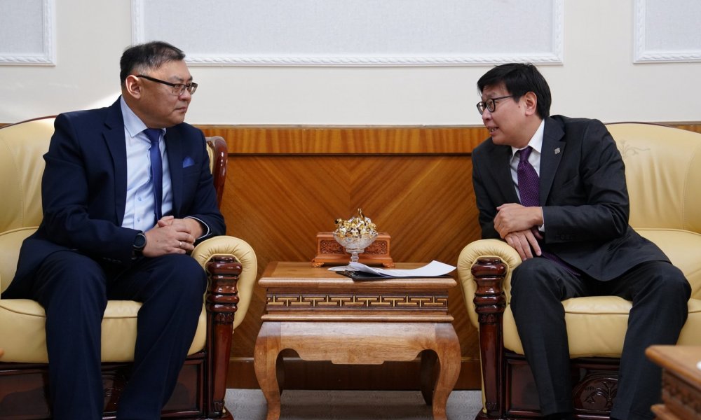 MINISTER OF EDUCATION P.NARANBAYAR MET WITH THE ADMINISTRATION OF BURYAT STATE UNIVERSITY OF THE RUSSIAN FEDERATION