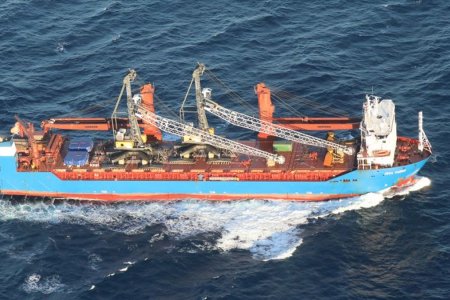 Умард Солонгос руу цөмийн реактор тээвэрлэж явсан байж болзошгүй Оросын хөлөг онгоц живжээ