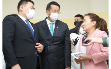 МОНГОЛ УЛСЫН ЕРӨНХИЙ САЙД ЦЭЦЭРЛЭГ СУРГУУЛИУДЫН ҮЙЛ АЖИЛЛАГААТАЙ ТАНИЛЦАВ