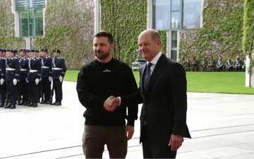 Украины Зэвсэгт хүчин барууны зэр зэвсгийн болон хүмүүнлэгийн тусламжтайгаар 2023 оны эцэс гэхэд ОХУ-ын армийг газар нутгаасаа хөөн гаргаж, ялалт байгуулах боломжтой талаар Володимир Зеленський мэдэгджээ