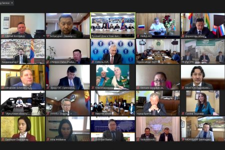 “Хамтдаа 100 жил” найрамдлын буухиа Эрхүү хотноо үргэлжилж байна