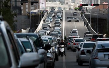 Хосолмол хөдөлгүүртэй буюу prius, aqua зэрэг автомашинд ногоон дугаар олгох талаар ерөнхий сайд Н.Учрал мэдэгдлээ