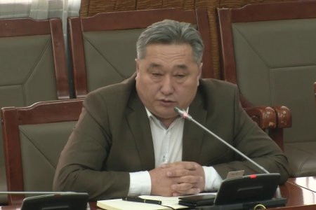 УИХ-ын Тамгын газраас Г.Солтан гишүүнийг маргааш өглөө гэхэд ирсэн байхыг мэдэгджээ 
