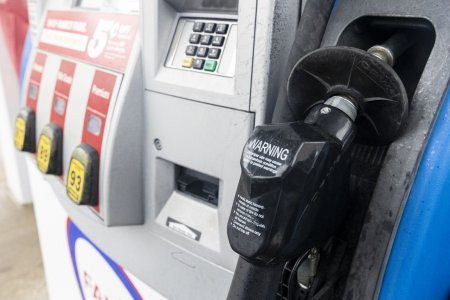 АНУ-ын инфляцийн түвшин өнгөрсөн сард 8.6 хувьд хүрч, нэг галлон шатахууны үнэ 5 ам.доллар болжээ