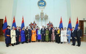 МОНГОЛ УЛСЫН ТӨРИЙН ДЭЭД ЦОЛ, ОДОН, МЕДАЛЬ ХҮРТЭЭВ