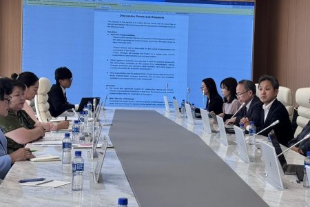 ЖАЙКА-ИЙН НАРИЙВЧИЛСАН ТӨЛӨВЛӨЛТИЙН СУДАЛГААНЫ БАГИЙН ТӨЛӨӨЛӨГЧИДТЭЙ УУЛЗЛАА 