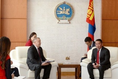 Бүгд Найрамдах Казахстан улсаас Монгол Улсад суух Элчин сайд Жалгас Адылбаев Итгэмжлэх жуух бичгээ өргөн барив