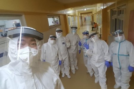 Зорилтот бүлгийн иргэдэд ковидын шинжилгээ хийж байна
