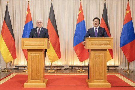 Монгол Улсын Ерөнхийлөгч У.Хүрэлсүх, ХБНГУ-ын Ерөнхийлөгч Ф.В.Штайнмайэр нар мэдээлэл хийв