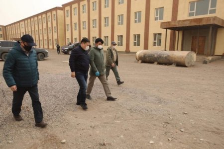 ЕРӨНХИЙ САЙД Л.ОЮУН-ЭРДЭНЭ: ӨМНӨГОВЬ, ДОРНОГОВЬ АЙМГИЙГ НОГООН БҮС БОЛГОЖ ЭКСПОРТЫН УРСГАЛАА НЭМНЭ