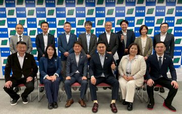 ДЭНРЁКҮСООРЭНИЙ УРИЛГААР САЛБАРЫН ҮЭ-ИЙН ХОЛБООНЫ ТӨЛӨӨЛӨГЧИД ЯПОН УЛСАД АЖИЛЛААД ИРЛЭЭ