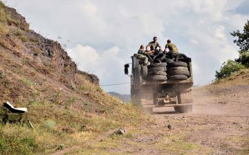 Армени, Азербайжан гал зогсоох тохиролцоонд хүрчээ