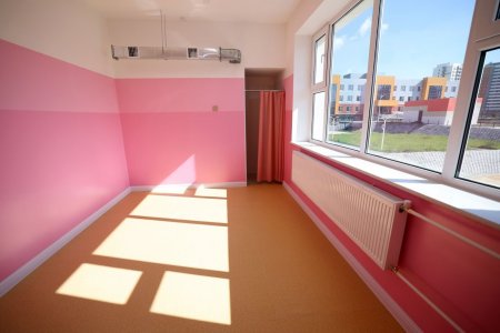 Хувийн сургуулиудад 38 тэрбум төгрөгийн татаас олгосноос улсын сургуулиудын орчин нөхцөлийг сайжруулж, багш нарын цалинг нэмэх нь зүйтэй