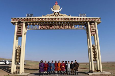 Хугацаат цэргийн алба хаахаар мордлоо