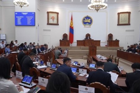 Засгийн газар шүүхийн тогтоолыг давсан шийдвэр танилцууллаа