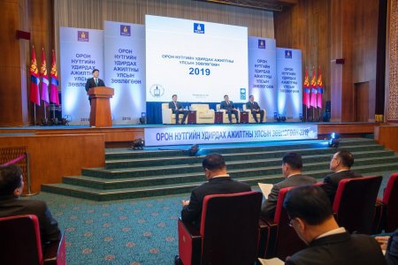 Ерөнхий сайд У.Хүрэлсүх: Ажилгүйдэл, ядуурлыг хэр бууруулснаар нь дарга нарын ажлыг дүгнэнэ