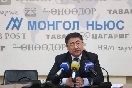Хуульчид МАН-ыг татан буулгахаар Улсын дээд шүүхэд ханджээ 