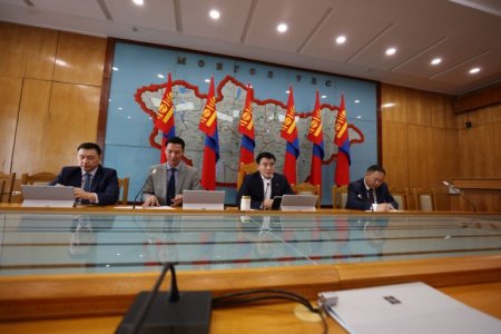 Отроор яваа малчдад зөвлөн тусалж, иргэд хооронд буруу ойлголцол үүсэхээс урьдчилан сэргийлэхийг орон нутгийн удирдлагуудад анхааруулав