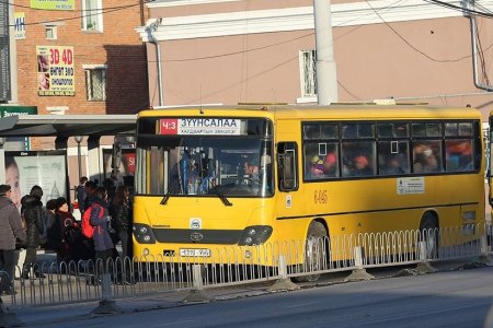 Нийтийн тээврийн үйлчилгээ эрхлэгч аж ахуйн нэгжүүдийг шалгаж байна
