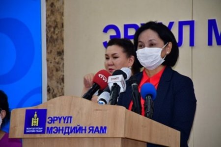 Я.Буянжаргал: Үүргийн онгоцоор ирсэн 2 хүнийг ХӨСҮТ-д тусгаарласан