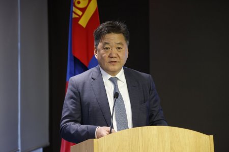 “Банкны хувьцаа эзэмшлийн төвлөрлийг бууруулах хууль тогтоомжийн хэрэгжилт, дагаж мөрдөх стратегийн үнэлгээ” сэдэвт судалгааны ажлын үр дүнг танилцуулав