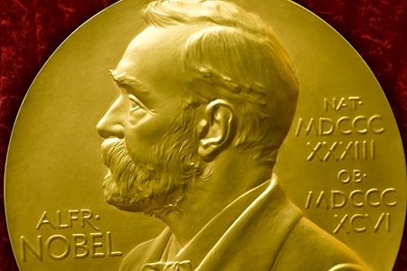 Нобелийн шагнал гардуулах ёслол Стокгольм, Осло хотуудад болно