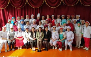 Цэцэрлэг, сургуулийн тогооч нарын мэдлэг, ур чадварыг дээшлүүлэх сургалтад 168 хүн хамрагдлаа