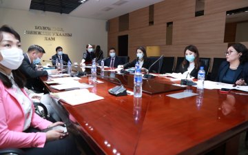 “БАГА НАСНЫ ХҮҮХДИЙН ЦОГЦ ХӨГЖЛИЙГ ДЭМЖИХ ХӨТӨЛБӨР