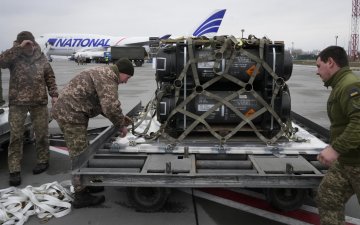 НАТО-ийн тэргүүн ойрын хугацаанд Украинд нисгэгчгүй сөнөөгч онгоцноос хамгаалах системийг илгээнэ