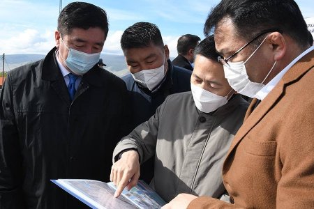 Баянзүрх дүүрэгт 300 ортой жишиг эмнэлэг барина